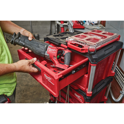 Boîte &agrave; outils avec 2 tiroirs Packout, 16-1/3" x 14-1/3" x 22-1/5", Rouge Superchem Industries