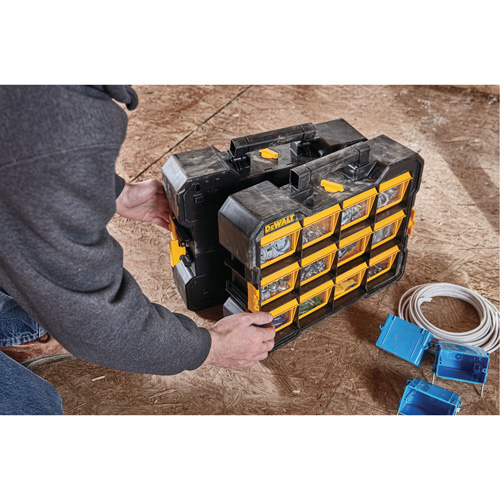 Organisateur Flip-Bin, 3-7/8" la x 17-3/4" p x 13-7/8" h, Noir/Jaune Superchem Industries