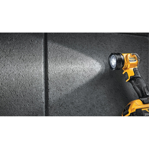 Lampe de travail Max, DEL, 110 lumens, 11 hres de fonctionnement, Bloc-pile Rechargeable, Plastique Superchem Industries