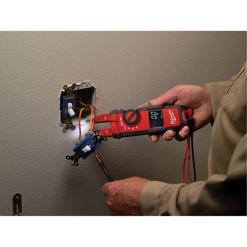 Pince amp&egrave;rem&eacute;trique, Tension c.a./c.c., Courant c.a./c.c. Superchem Industries