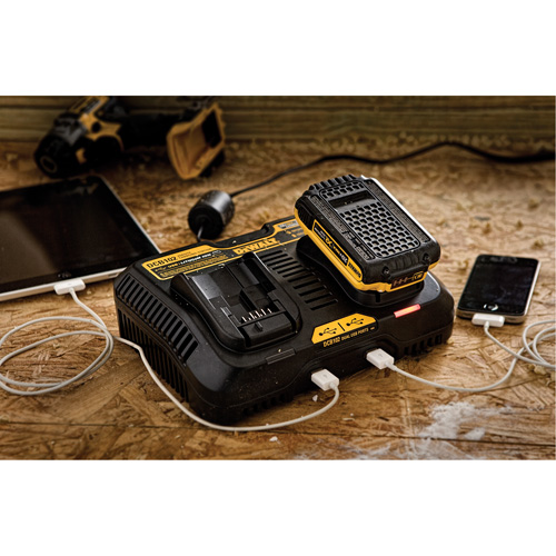 Borne de recharge Max pour chantier, 12 V/20 V, Lithium-ion Superchem Industries