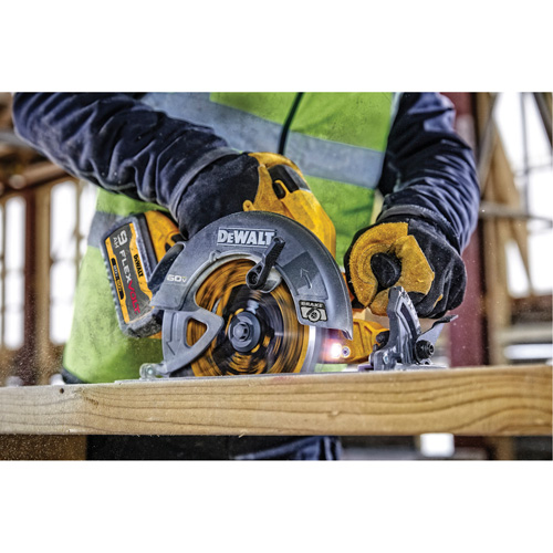 FlexVolt&reg; Max Brushless Circular Saw with Electric Brake Kit, 7-1/4", 60 V Superchem Industries