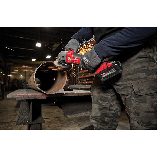 Trousse de meuleuse avec interrupteur &agrave; palette sans blocage M18 Fuel Superchem Industries