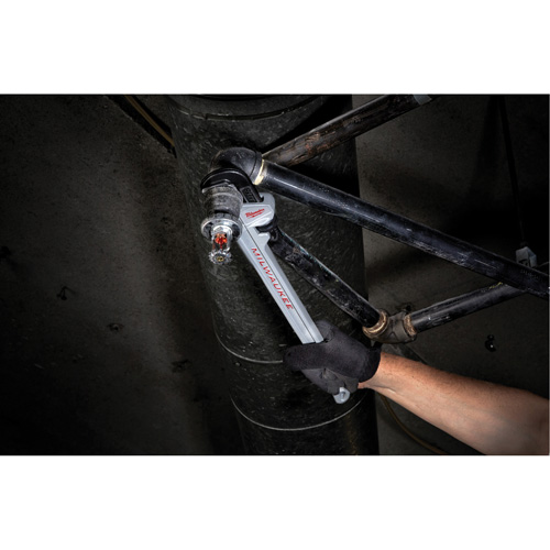 Cl&eacute; &agrave; tuyau avec manche Powerlength, Cap des m&acirc;choires 1-1/2", Longueur 10" Superchem Industries