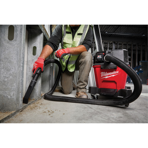 Buse incurv&eacute;e 1-7/8" Superchem Industries