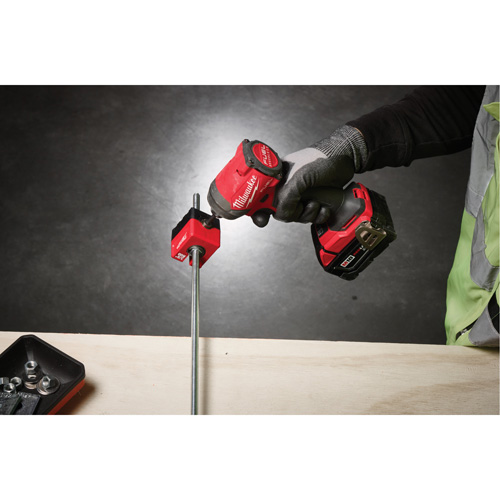 Boulonneuse &agrave; chocs avec tige filet&eacute;e 3/8" SHOCKWAVE Superchem Industries