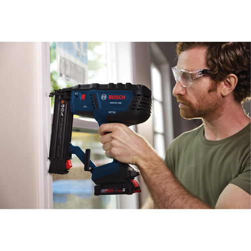 Ensemble cloueuse de finition de calibre 18 avec batterie Standard Power, 18 V, Lithium-ion Superchem Industries
