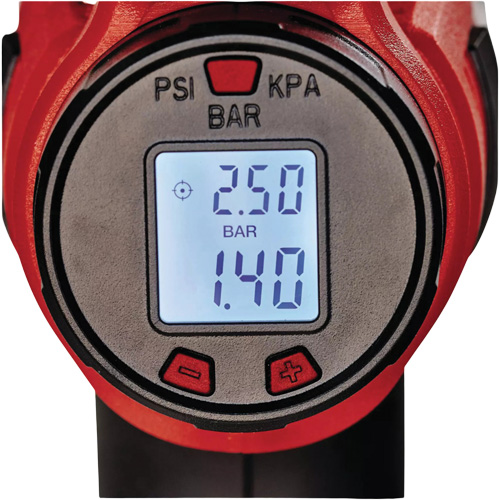 Gonfleur motoris&eacute; sans fil &agrave; haute pression CE-CC 18 Li 18 V avec jauge num&eacute;rique (outil seulement) Superchem Industries