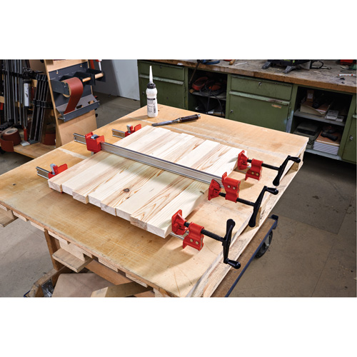 Serre-joint &agrave; barre d'acier &agrave; profil en I robuste, 48" (1219,2 mm) capacit&eacute;, 2" (50,8 mm) profondeur Superchem Industries