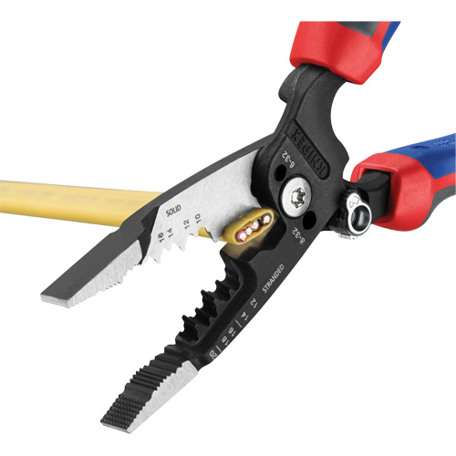 Pince &agrave; d&eacute;nuder forg&eacute;e avec poign&eacute;e KNIPEXTEND, 8" lo, 10 - 20 AWG Superchem Industries