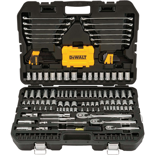 Ensemble d'outils pour m&eacute;canicien Superchem Industries