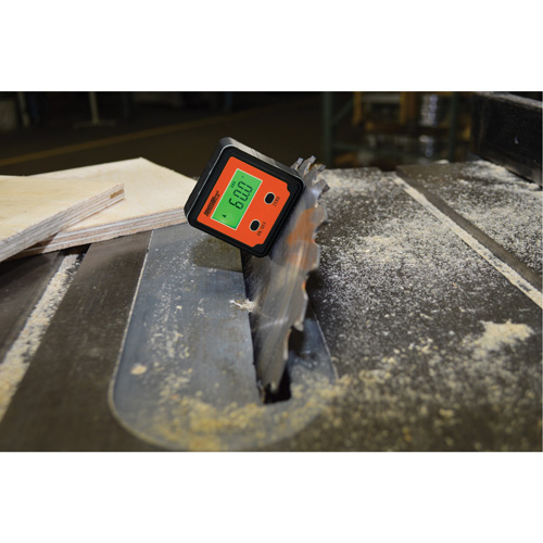 Magnetic 2-Button Angle Locator Superchem Industries
