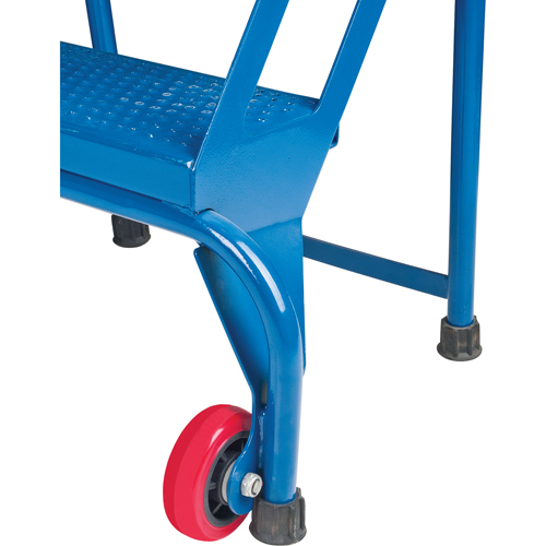 &eacute;chelle pliante portative, 3 marches, Perfor&eacute;, Hauteur 30" Superchem Industries