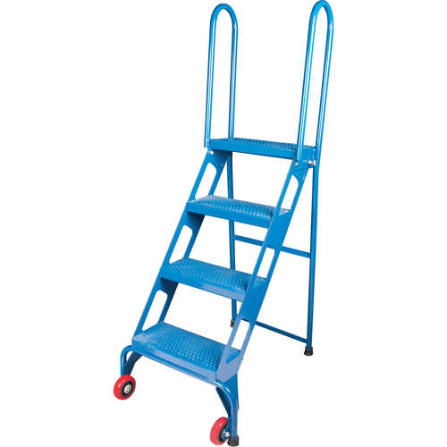 &eacute;chelle pliante portative, 4 marches, Perfor&eacute;, Hauteur 40" Superchem Industries