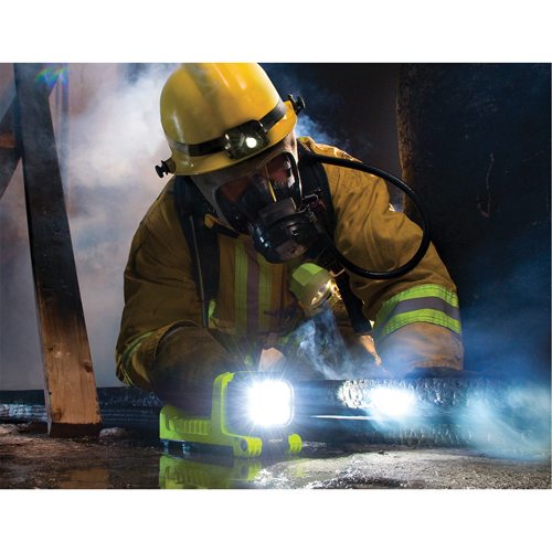 Lantern, LED, 588 Lumens, C Batteries Superchem Industries