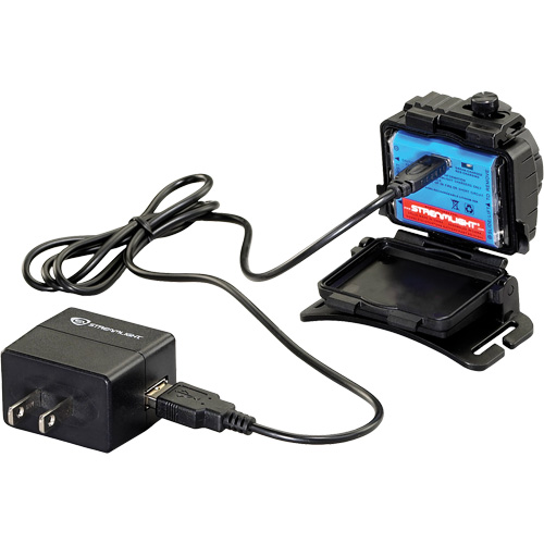 Lampe frontale Double Clutch &agrave; piles alcalines, DEL, 125 lumens, 3,5 hres de fonctionnement, piles AAA Superchem Industries