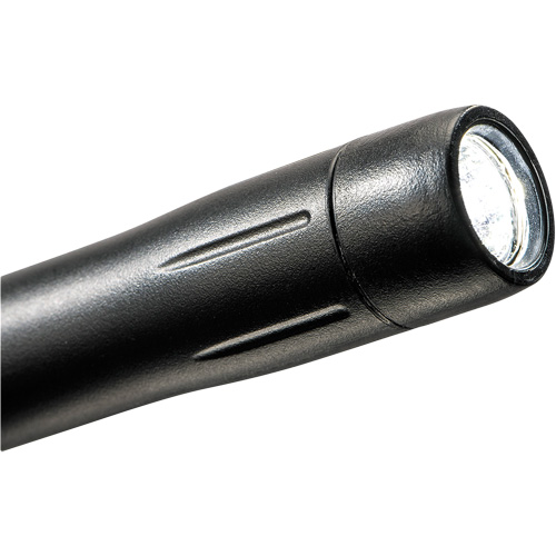Lampe stylo, DEL, 139 lumens, Corps en Plastique, piles AAA, Compris Superchem Industries