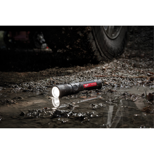1100L Twist Focus Flashlight, LED, 1100 Lumens, Rechargeable Batteries Superchem Industries