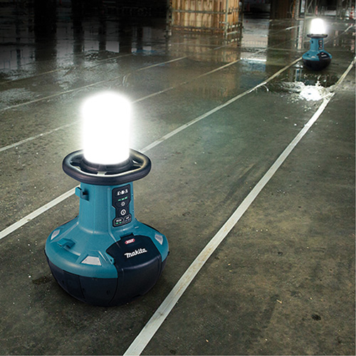 Lampe de chantier &agrave; DEL auto-redressante 40Vmax XGT (outil seulement)?, DEL, 5500 lumens Superchem Industries