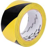 Ruban de signalisation de danger 766, 50,8 mm (2") x 33 m (108'), Noir/Jaune Superchem Industries
