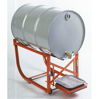 Support de baril avec plateau d'&eacute;gouttage, Capacit&eacute; de 55 gal. US (45 gal. imp.), Charge max. de 600 lb/272 kg Superchem Industries
