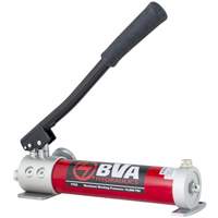 Pompe manuelle &agrave; deux vitesses avec r&eacute;servoir de 21,4 po³ Superchem Industries