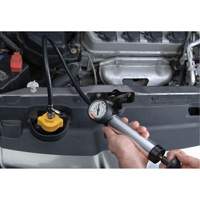 Trousse de test de pression du syst&egrave;me de refroidissement Superchem Industries