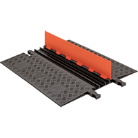 Protecteur de c&acirc;ble ADA/DDA &agrave; profil bas Guard Dog, 3 canaux, 36" lo x 30,3" la x 1,25" h Superchem Industries