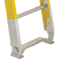 Single Section Straight Ladder - 6100 Series, 10', Fibreglass, 375 lbs., CSA Grade 1AA Superchem Industries