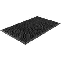 Competitor Series Mats, Slotted, 3' x 5' x 7/8", Black, Natural Rubber Superchem Industries