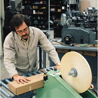 Rubans adh&eacute;sifs opaques 8934 Tartan, &eacute;paisseur 4 mils, 12 mm (1/2") x 55 m (180')  Superchem Industries