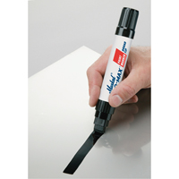 Marqueurs &agrave; peinture Pro-Max, Liquide, Blanc Superchem Industries