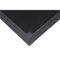 Tapis pour l'assainissement des chaussures, Caoutchouc, 2-2/3' la x 3-1/4' lo x 2-1/2" &eacute;pais, Noir Superchem Industries