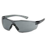 Lunettes de s&eacute;curit&eacute; s&eacute;rie Z700, Lentille Grise/fum&eacute;e, Anti-&eacute;gratignures, R&eacute;pond ou surpasse la norme CSA Z94.3 Superchem Industries