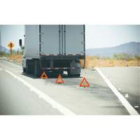 Ensemble de r&eacute;flecteurs triangulaires Superchem Industries