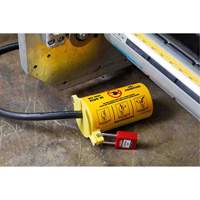 Cadenas pour prise 3 en 1, Type Prise Superchem Industries