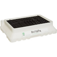 P2 Ultra-Spill Tray, 17" lo x 12" la x 4" h, Cap. de d&eacute;versement 1,8 gal. US Superchem Industries
