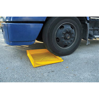 Flexible Ultra-Utility Tray, 42" lo x 42" la x 4,8" h, Cap. de d&eacute;versement 18 gal. US Superchem Industries
