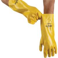 Gants &agrave; fini rugueux et r&eacute;sistants aux produits chimiques, Taille 9, 14" lo, PVC, Doublure en Interlock, 47-mil Superchem Industries