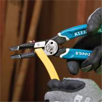 Outil polyvalent Klein-Kurve pour d&eacute;nuder, couper et sertir les fils, 8-1/4" lo, 8 - 20 AWG Superchem Industries