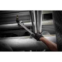 Cl&eacute; &agrave; tuyau avec manche Powerlength, Cap des m&acirc;choires 1-1/2", Longueur 10" Superchem Industries