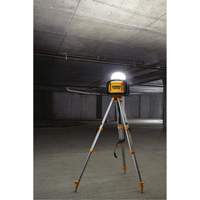 Baladeuse polyvalent sans fil Tool Connect 20V Max, DEL, 5000 lumens, Boîtier en Plastique Superchem Industries