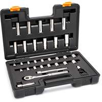 Jeu d'outils pour m&eacute;canicien &agrave; 72 dents, 12 pans et &agrave; prise de 3/8" Superchem Industries