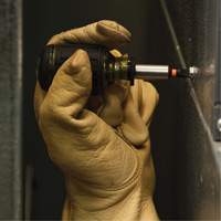 Tournevis tronqu&eacute; multi-embouts de longueur ajustable 8-en-1, 4-4/5" lo, Prise Coussin&eacute;e Superchem Industries