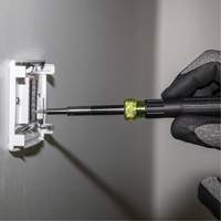 Tourne-&eacute;crou/tournevis de pr&eacute;cision 14-en-1 avec embouts TORX inviolables, 7" lo, Prise Coussin&eacute;e Superchem Industries