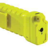 Lampe de poche &agrave; angle droit, DEL, 336 lumens, Piles AA Superchem Industries